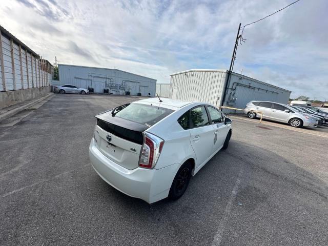 Photo 3 VIN: JTDKN3DU0D5659164 - TOYOTA PRIUS 