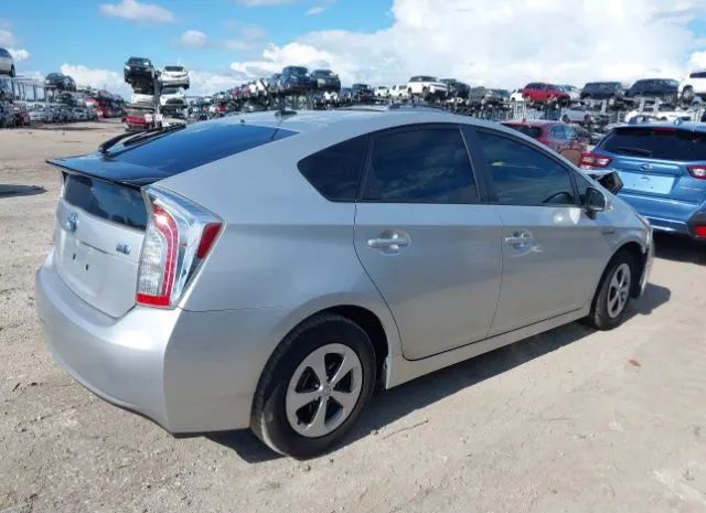 Photo 3 VIN: JTDKN3DU0F0468540 - TOYOTA PRIUS 