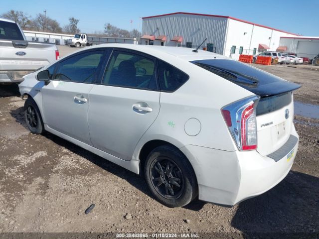 Photo 2 VIN: JTDKN3DU0F0483717 - TOYOTA PRIUS 