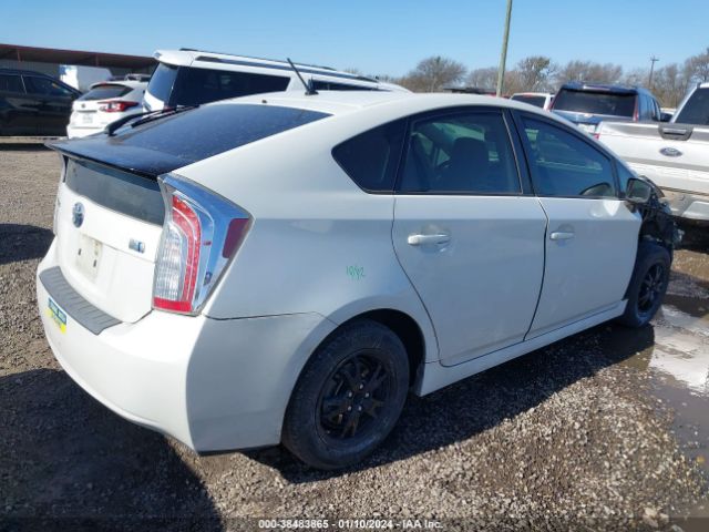 Photo 3 VIN: JTDKN3DU0F0483717 - TOYOTA PRIUS 