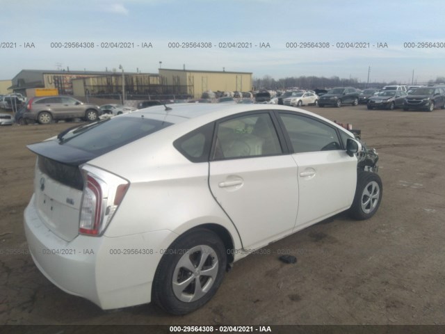 Photo 3 VIN: JTDKN3DU0F2002577 - TOYOTA PRIUS 