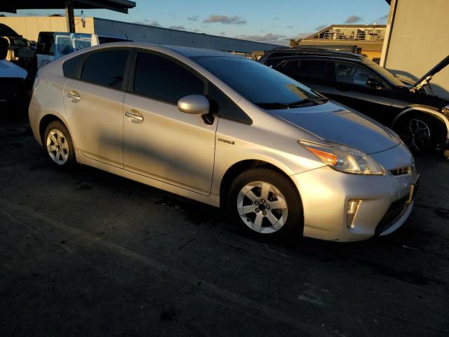 Photo 3 VIN: JTDKN3DU0F2004782 - TOYOTA PRIUS 