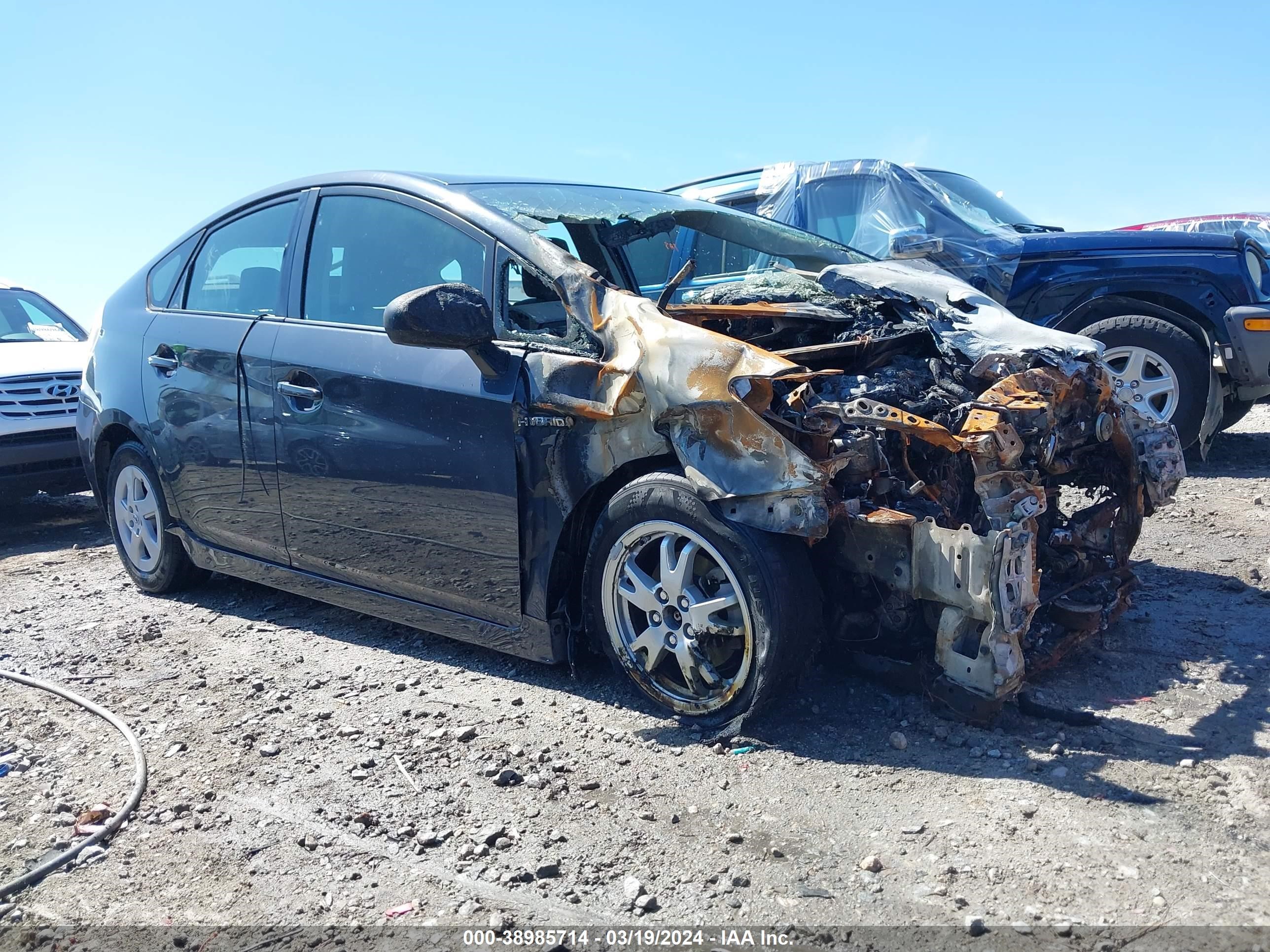 Photo 0 VIN: JTDKN3DU1A0038041 - TOYOTA PRIUS 