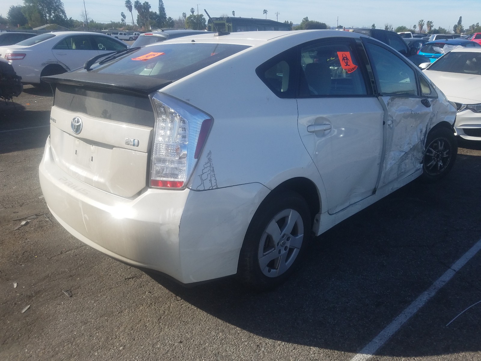 Photo 3 VIN: JTDKN3DU1A0156140 - TOYOTA PRIUS 