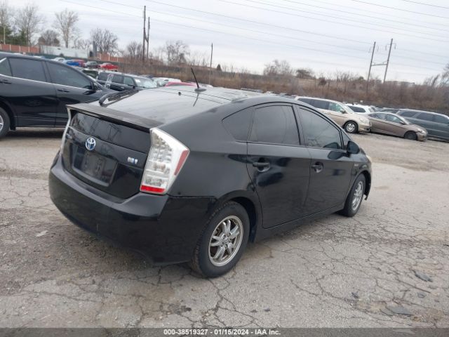 Photo 3 VIN: JTDKN3DU1A0158549 - TOYOTA PRIUS 