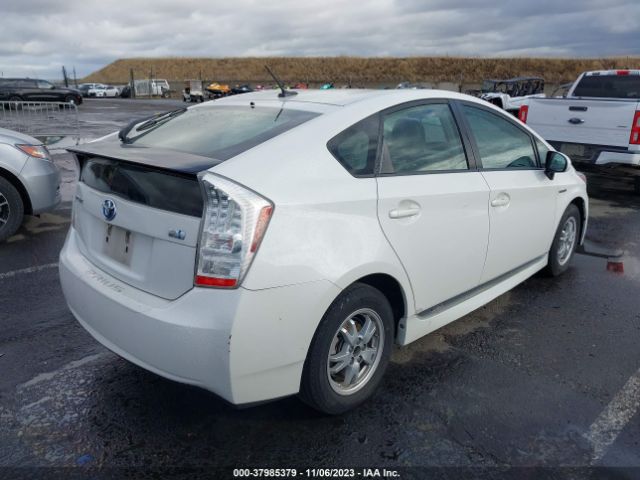 Photo 3 VIN: JTDKN3DU1A0160799 - TOYOTA PRIUS 