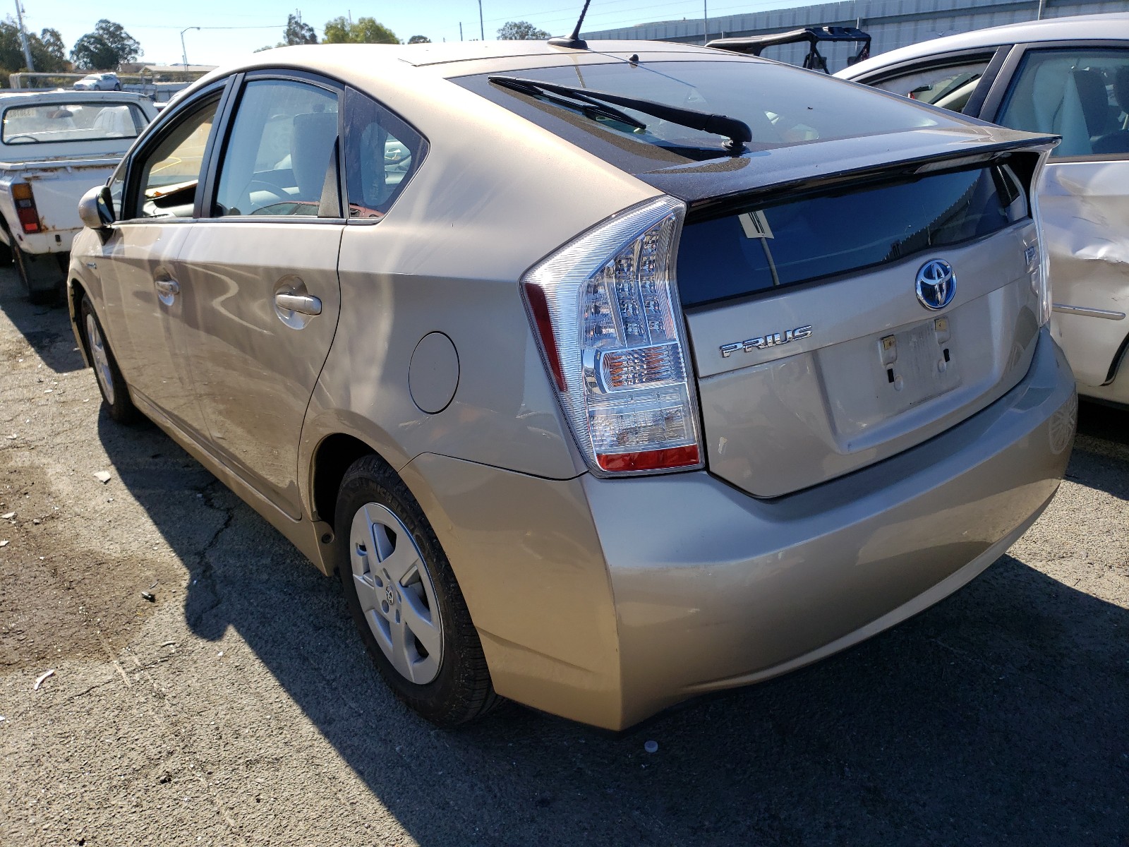 Photo 2 VIN: JTDKN3DU1A1020830 - TOYOTA PRIUS 