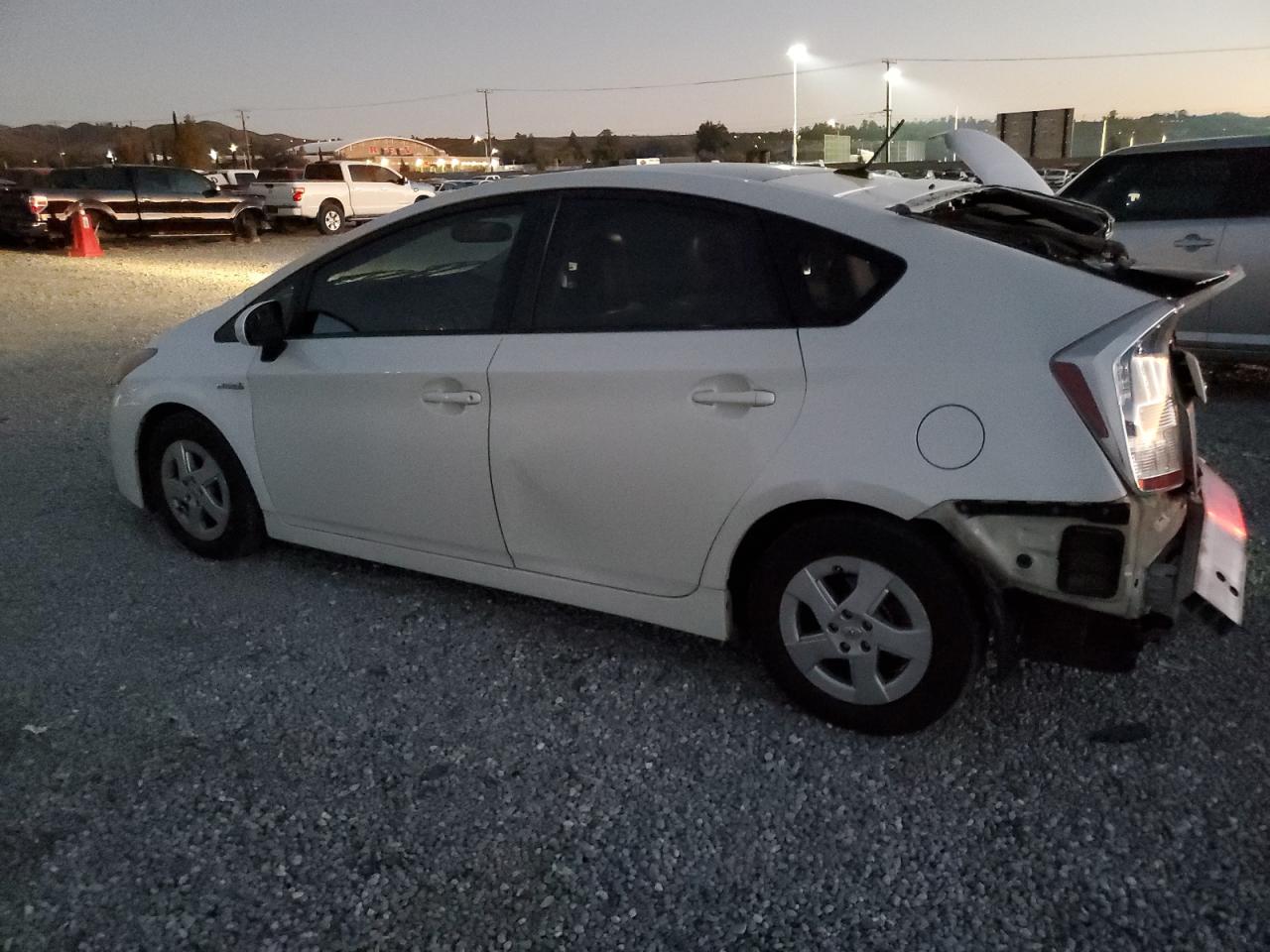 Photo 1 VIN: JTDKN3DU1A1026515 - TOYOTA PRIUS 