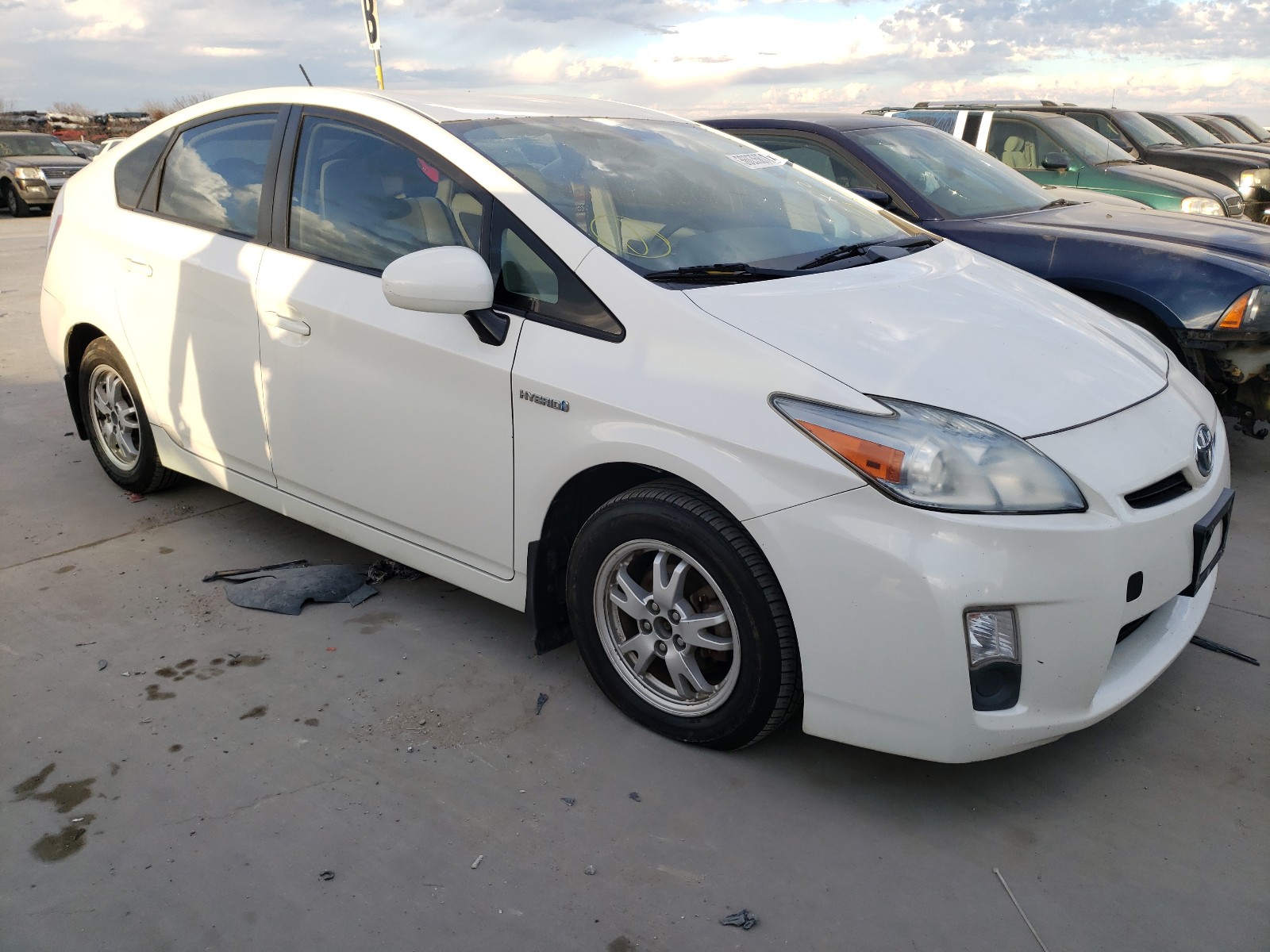 Photo 8 VIN: JTDKN3DU1A5228053 - TOYOTA PRIUS 