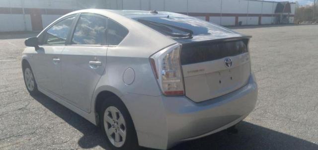 Photo 2 VIN: JTDKN3DU1B0262072 - TOYOTA PRIUS 