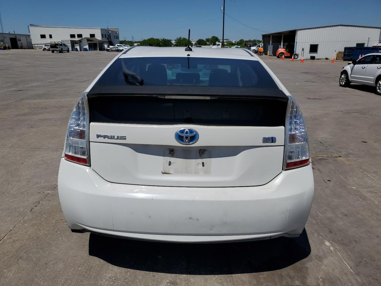 Photo 5 VIN: JTDKN3DU1B0266722 - TOYOTA PRIUS 