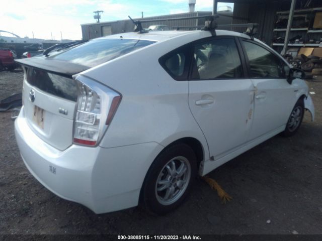 Photo 3 VIN: JTDKN3DU1B0304045 - TOYOTA PRIUS 