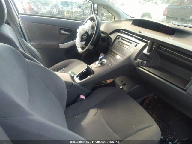 Photo 4 VIN: JTDKN3DU1B0304045 - TOYOTA PRIUS 