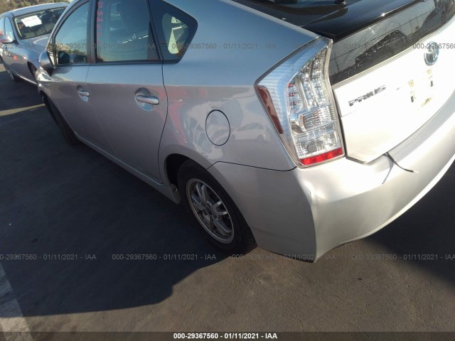 Photo 2 VIN: JTDKN3DU1B1328226 - TOYOTA PRIUS 