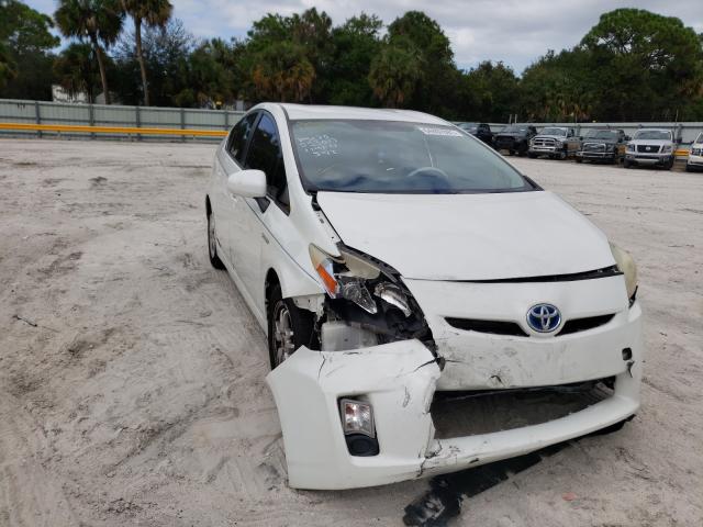 Photo 8 VIN: JTDKN3DU1B1465778 - TOYOTA PRIUS 