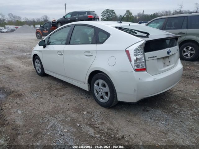 Photo 2 VIN: JTDKN3DU1B5354849 - TOYOTA PRIUS 