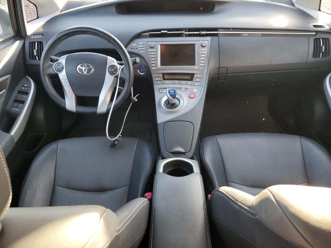 Photo 7 VIN: JTDKN3DU1C5377095 - TOYOTA PRIUS 