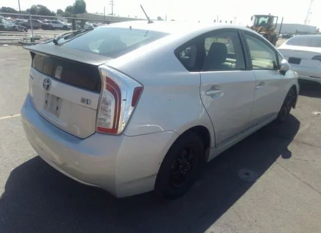 Photo 3 VIN: JTDKN3DU1C5418082 - TOYOTA PRIUS 