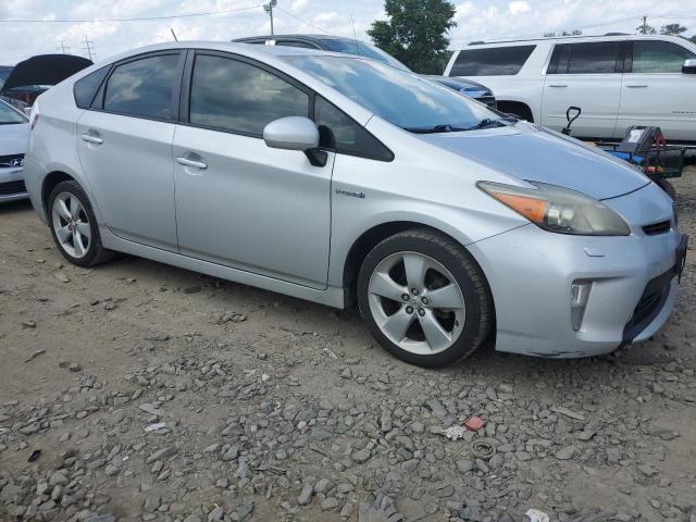 Photo 3 VIN: JTDKN3DU1C5469498 - TOYOTA PRIUS 