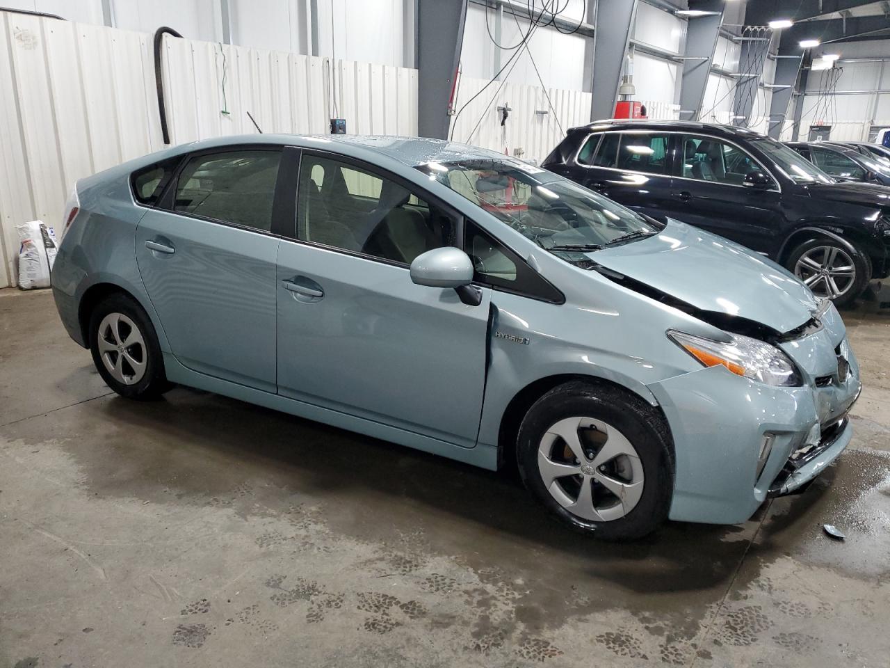 Photo 3 VIN: JTDKN3DU1C5470490 - TOYOTA PRIUS 