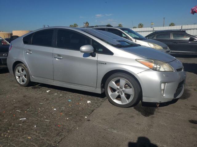 Photo 3 VIN: JTDKN3DU1D5580649 - TOYOTA PRIUS 