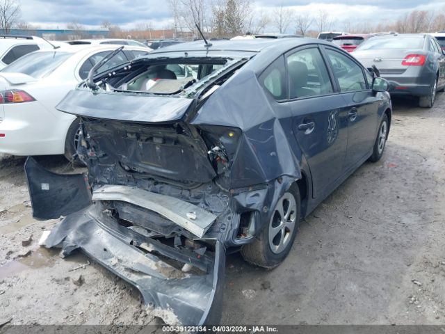 Photo 3 VIN: JTDKN3DU1D5582563 - TOYOTA PRIUS 