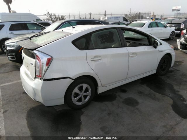 Photo 3 VIN: JTDKN3DU1D5609860 - TOYOTA PRIUS 