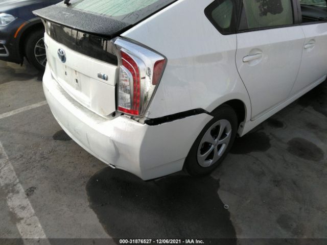 Photo 5 VIN: JTDKN3DU1D5609860 - TOYOTA PRIUS 