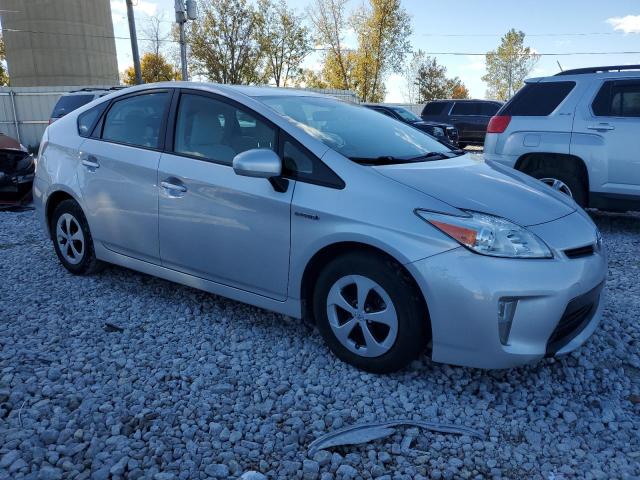 Photo 3 VIN: JTDKN3DU1E0388369 - TOYOTA PRIUS 