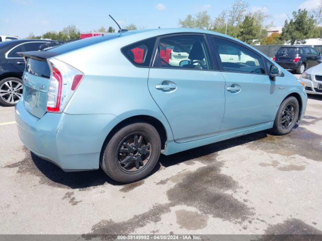 Photo 3 VIN: JTDKN3DU1E1755636 - TOYOTA PRIUS 