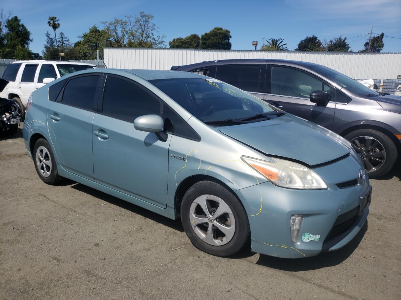 Photo 3 VIN: JTDKN3DU1E1756396 - TOYOTA PRIUS 