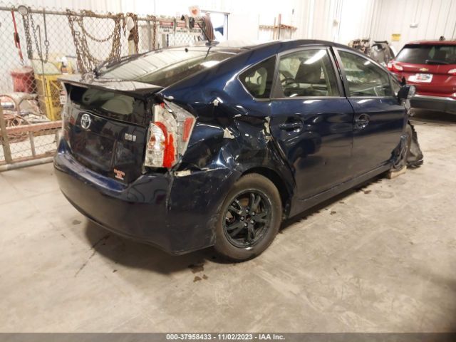 Photo 3 VIN: JTDKN3DU1E1789933 - TOYOTA PRIUS 