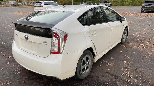 Photo 3 VIN: JTDKN3DU1E1826737 - TOYOTA PRIUS 