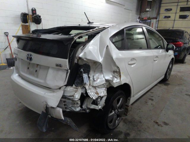 Photo 5 VIN: JTDKN3DU1F0400294 - TOYOTA PRIUS 