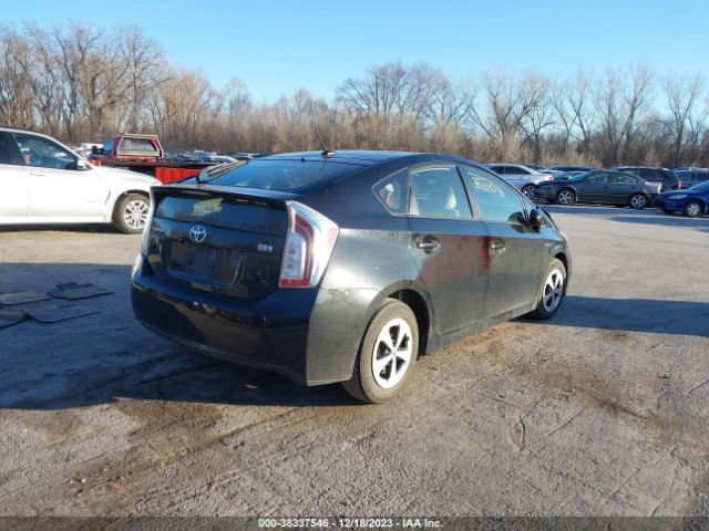 Photo 3 VIN: JTDKN3DU1F0419850 - TOYOTA PRIUS 