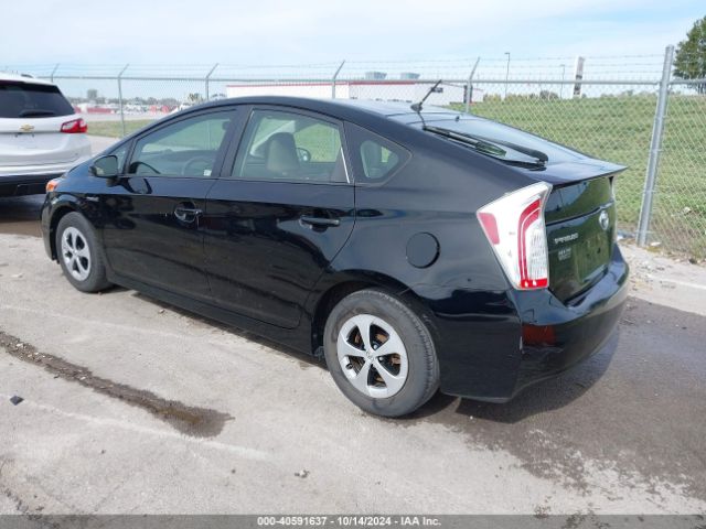 Photo 2 VIN: JTDKN3DU1F0436079 - TOYOTA PRIUS 