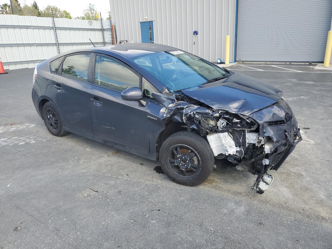 Photo 3 VIN: JTDKN3DU1F0464111 - TOYOTA PRIUS 