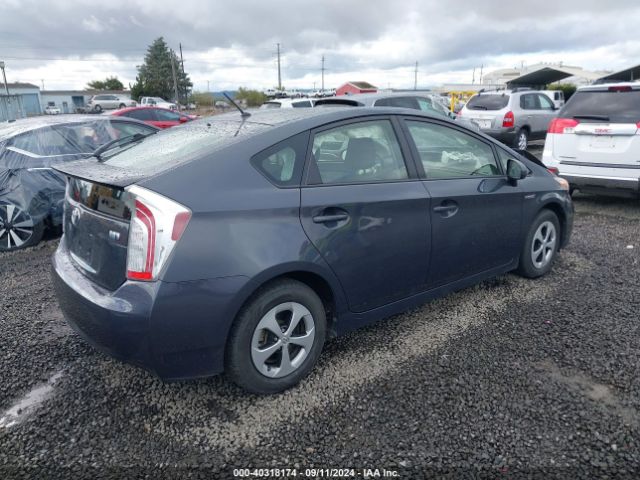 Photo 3 VIN: JTDKN3DU1F0465775 - TOYOTA PRIUS 