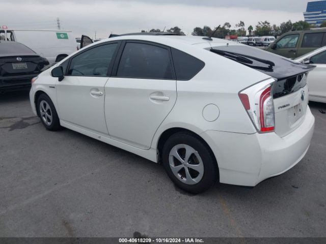 Photo 2 VIN: JTDKN3DU1F0479871 - TOYOTA PRIUS 