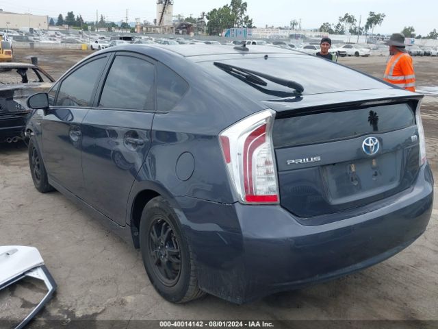 Photo 2 VIN: JTDKN3DU1F1981466 - TOYOTA PRIUS 