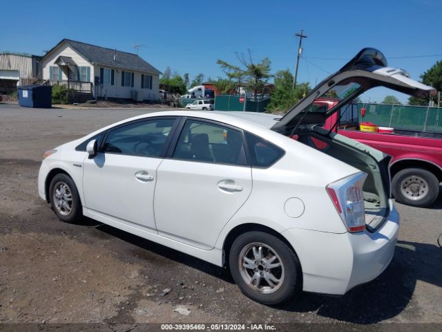 Photo 2 VIN: JTDKN3DU2A0031812 - TOYOTA PRIUS 