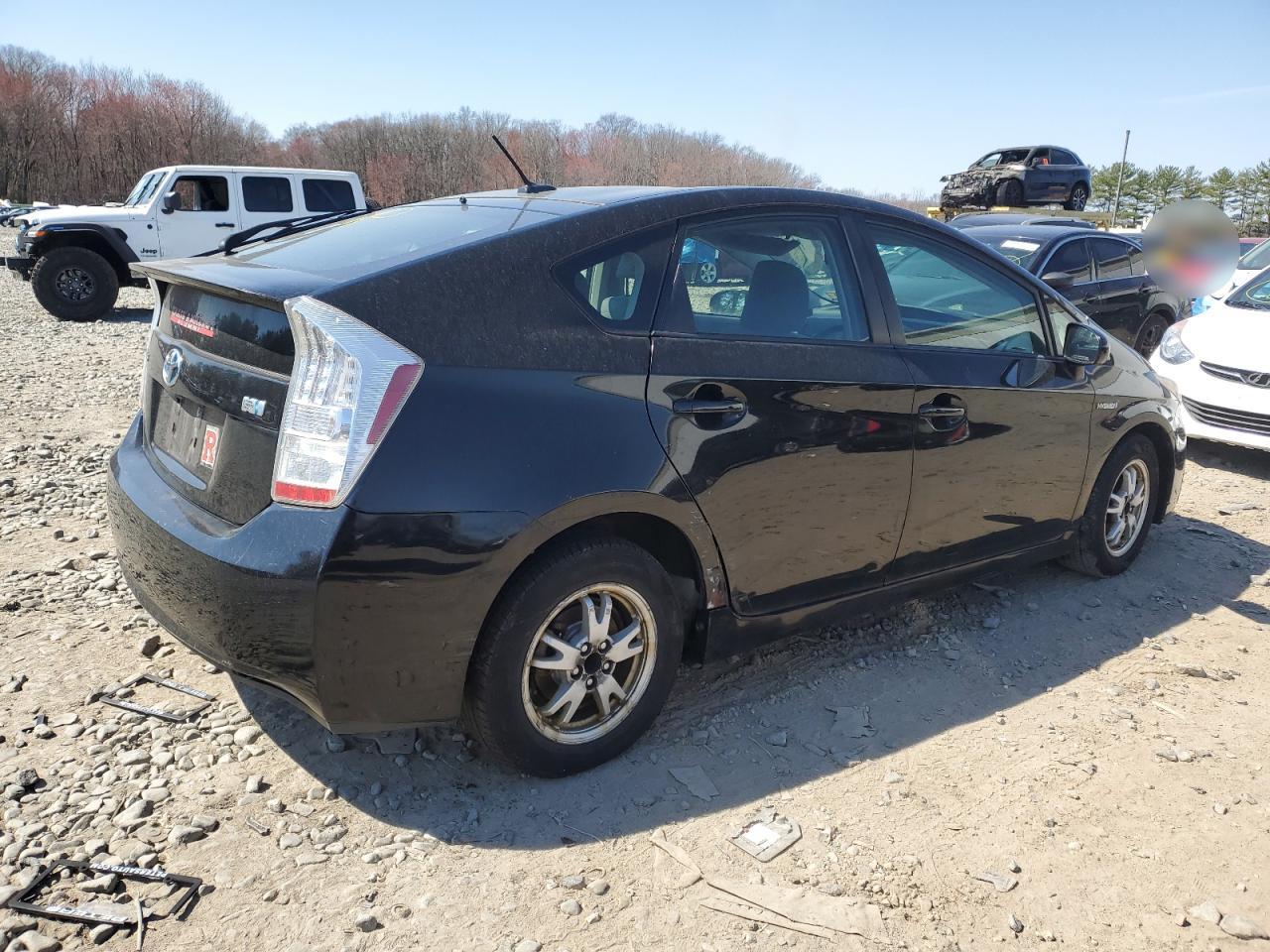 Photo 2 VIN: JTDKN3DU2A0054720 - TOYOTA PRIUS 