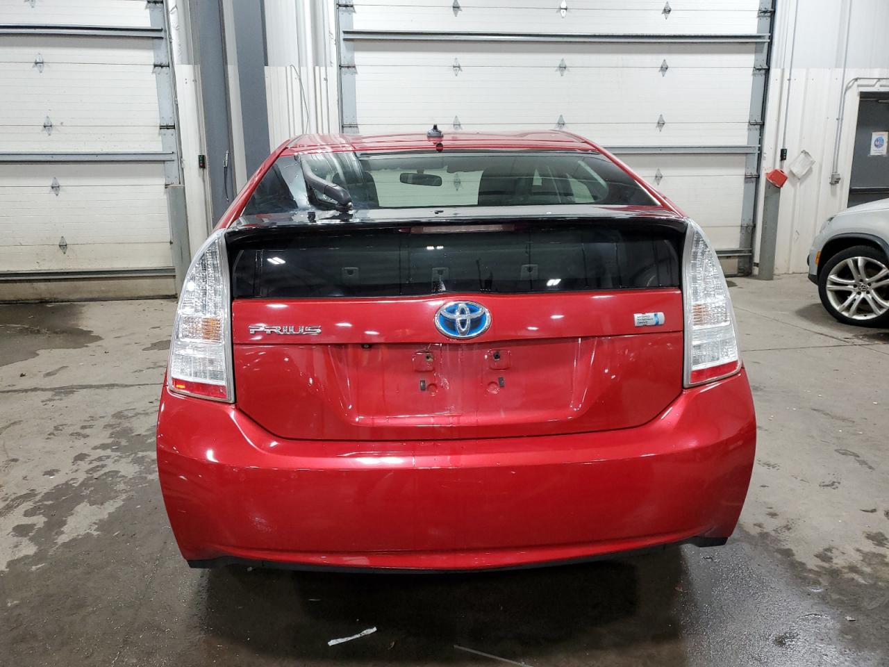 Photo 5 VIN: JTDKN3DU2A0094781 - TOYOTA PRIUS 