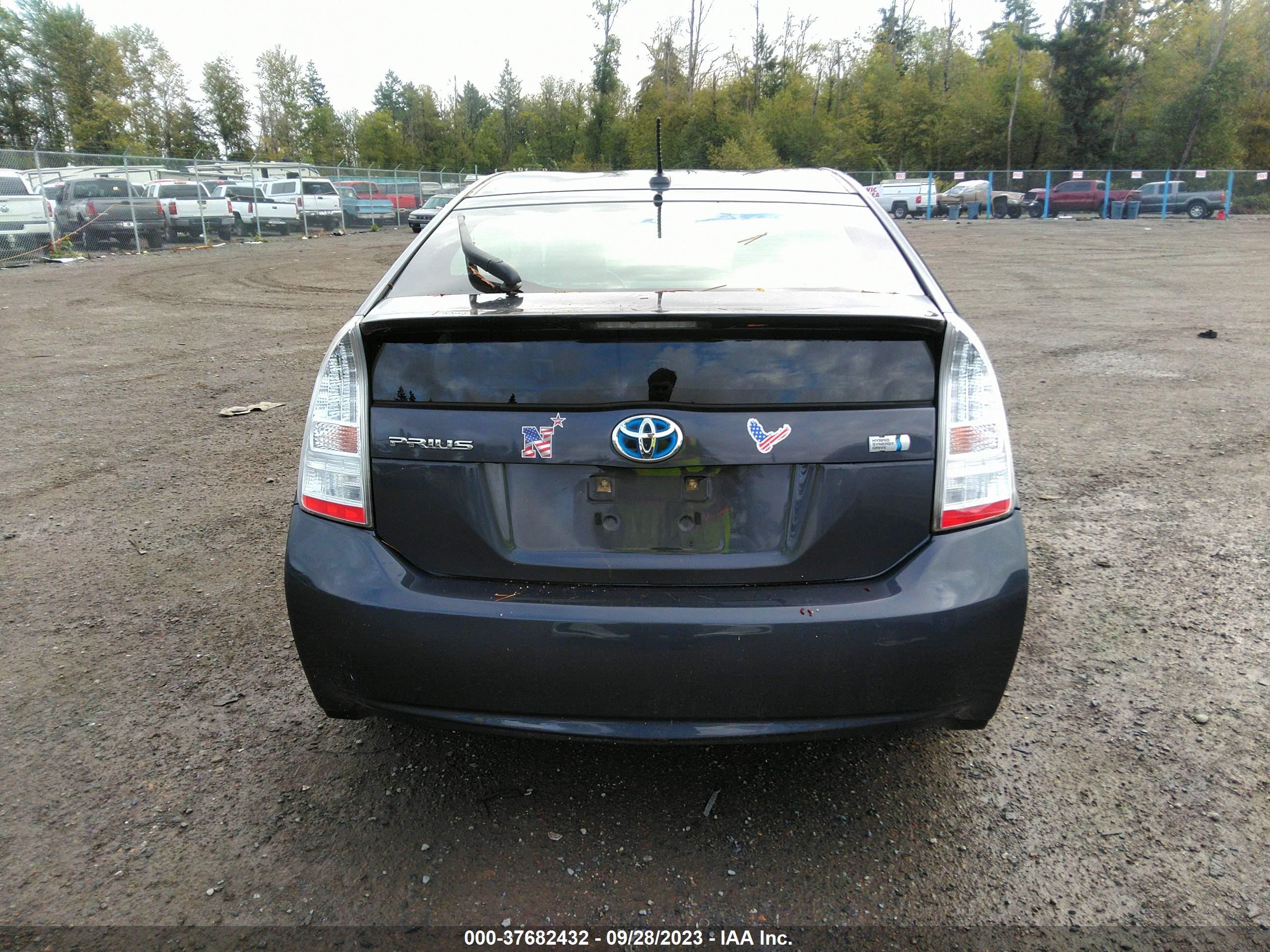 Photo 15 VIN: JTDKN3DU2A0108923 - TOYOTA PRIUS 