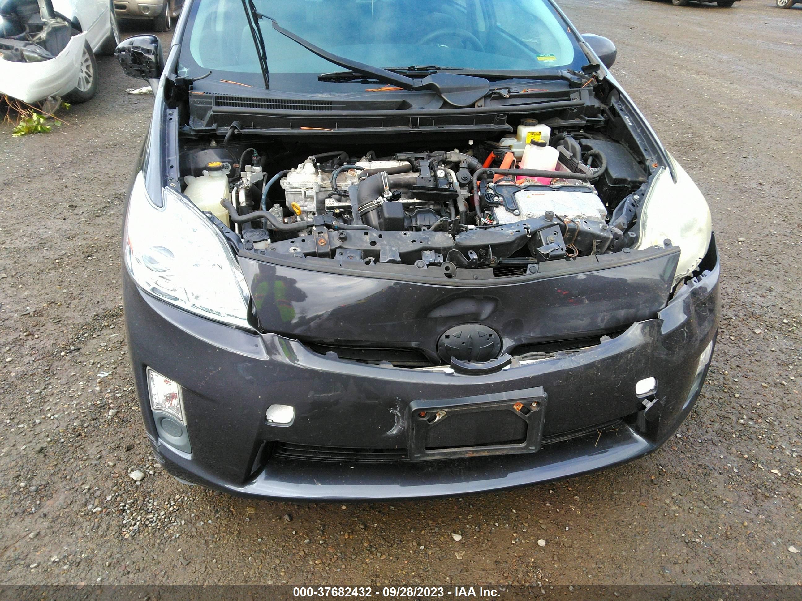 Photo 5 VIN: JTDKN3DU2A0108923 - TOYOTA PRIUS 