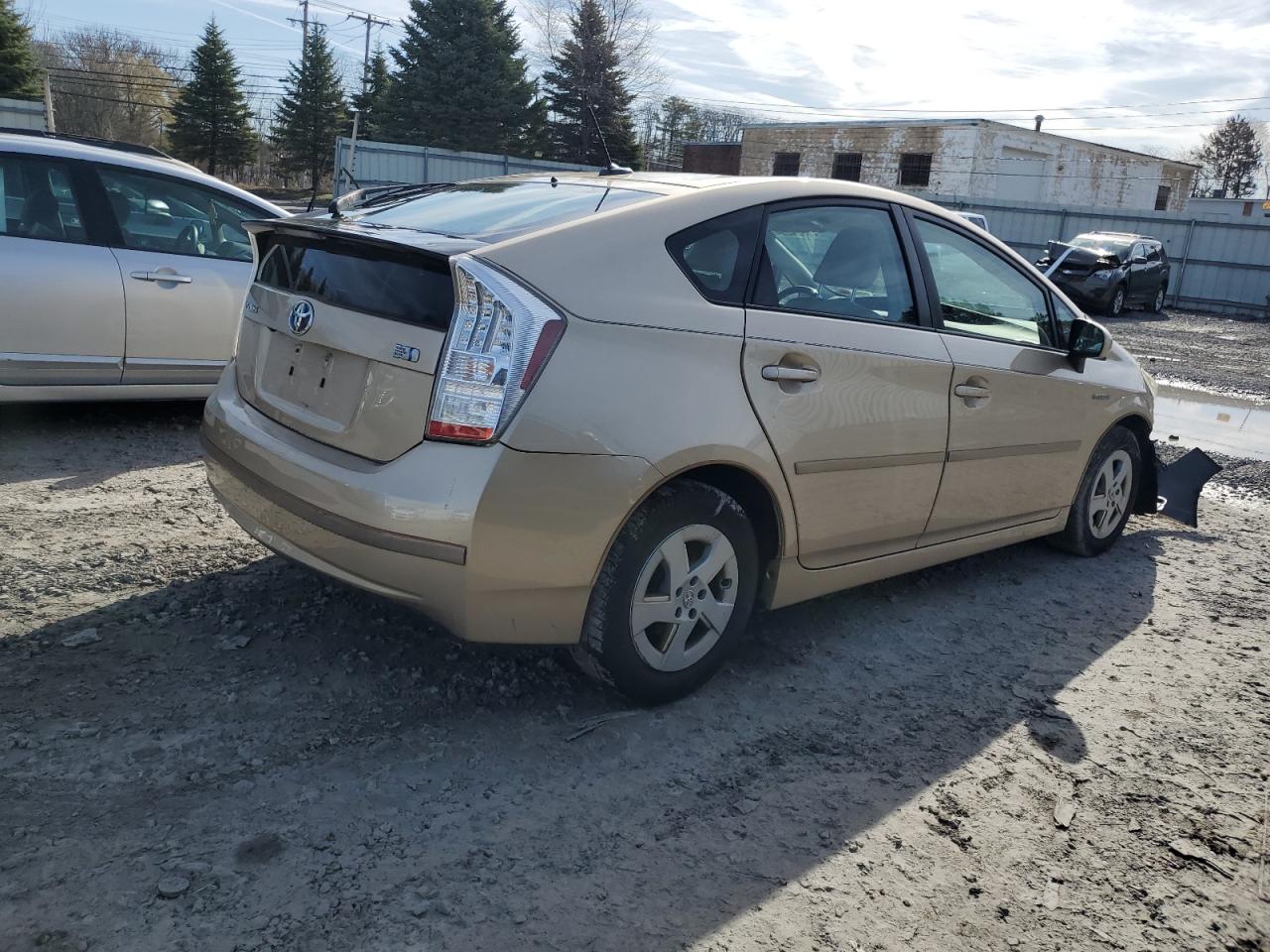 Photo 2 VIN: JTDKN3DU2A1126915 - TOYOTA PRIUS 