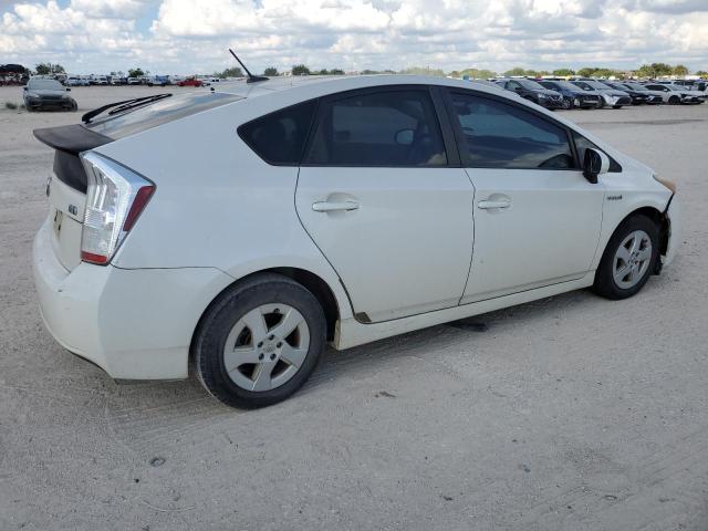 Photo 2 VIN: JTDKN3DU2B0270357 - TOYOTA PRIUS 