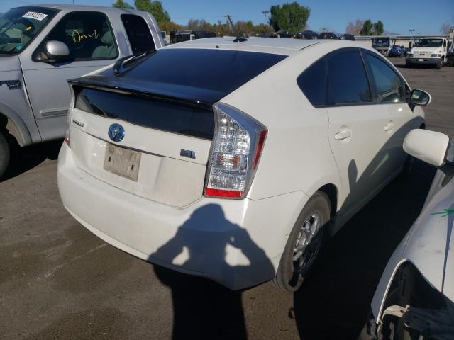 Photo 3 VIN: JTDKN3DU2B0315197 - TOYOTA PRIUS 