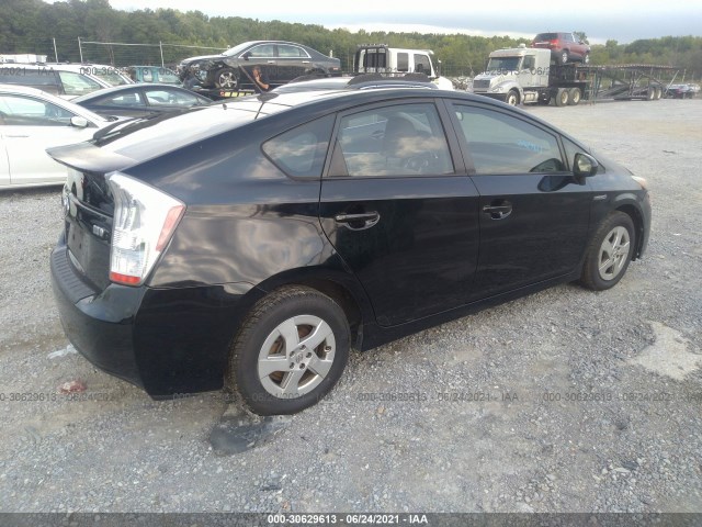 Photo 3 VIN: JTDKN3DU2B1368038 - TOYOTA PRIUS 