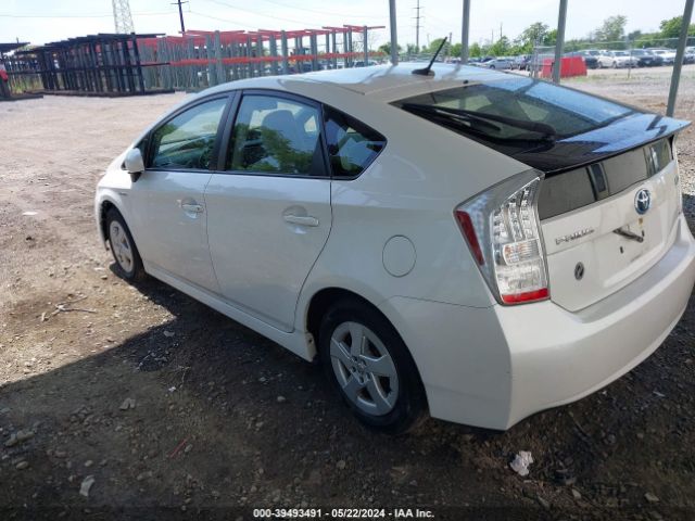 Photo 2 VIN: JTDKN3DU2B1371456 - TOYOTA PRIUS 